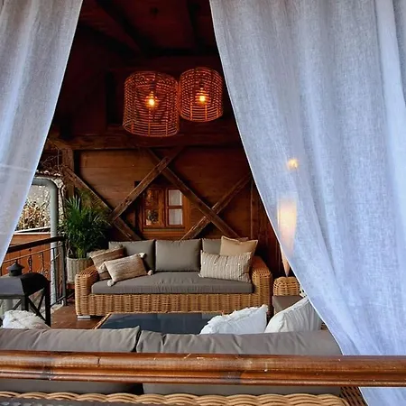 Wonderful Getaway Cottage For A Small Group In Bled, Slovenia Dom wakacyjny Bled