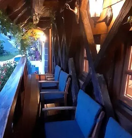 Wonderful Getaway Cottage For A Small Group In Bled, Slovenia Dom wakacyjny *